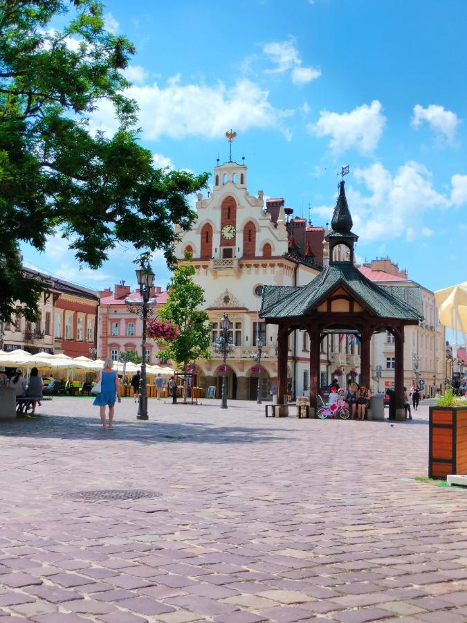 Apartament Baldachowka Rzeszow Bagian luar foto